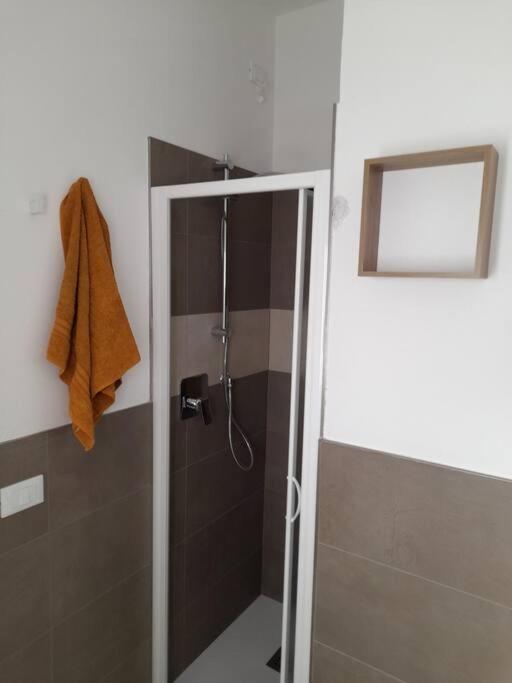 Casa Vacanza "Aurora" Costa Volpino Zewnętrze zdjęcie