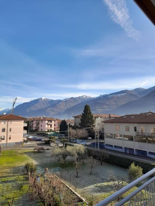 Casa Vacanza "Aurora" Costa Volpino Zewnętrze zdjęcie